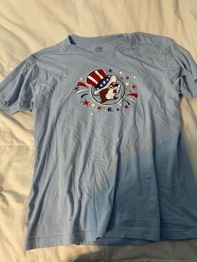 Buc-ee’s Light Blue Graphic Tee
